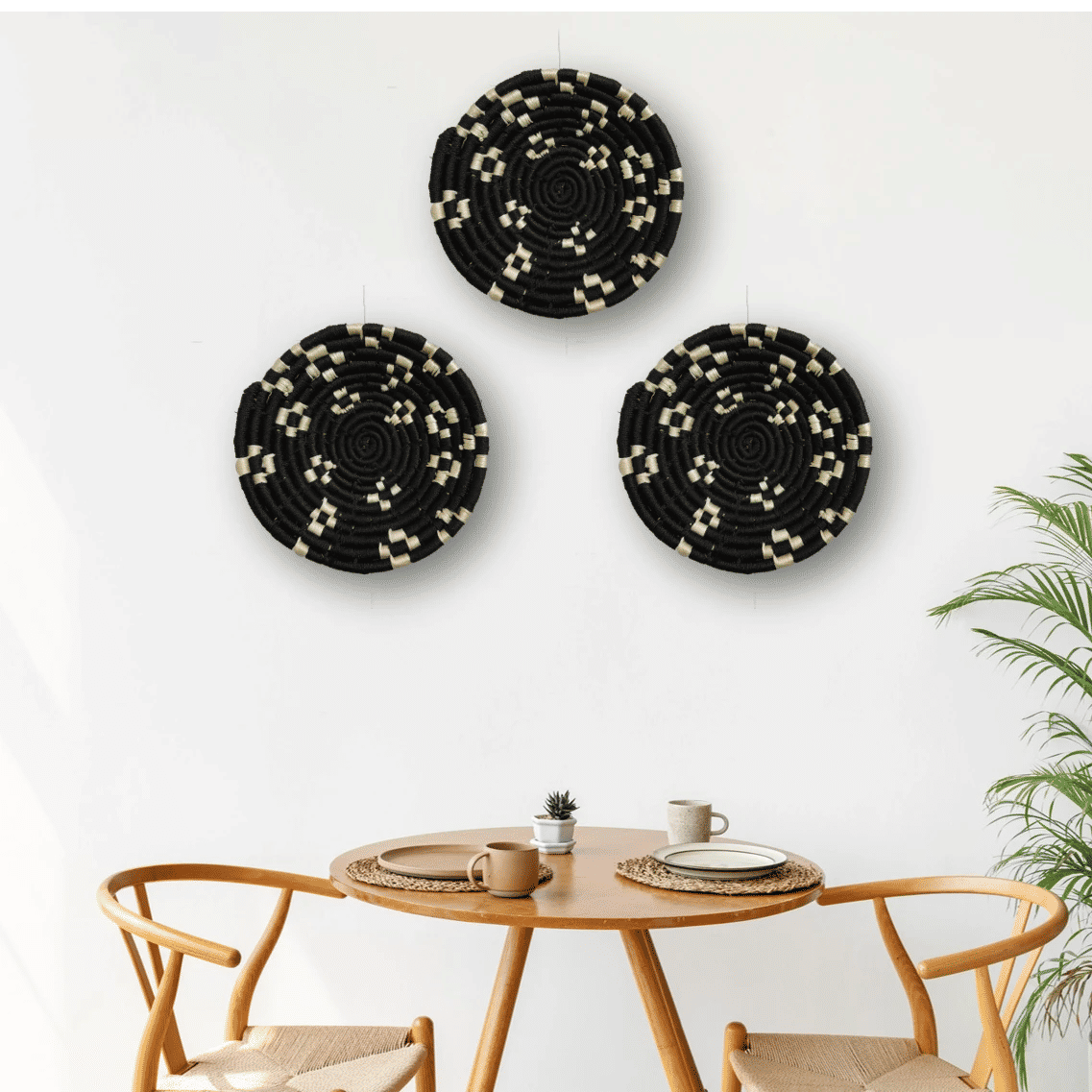 British Black Dots Wall Plate for Elegant Decor